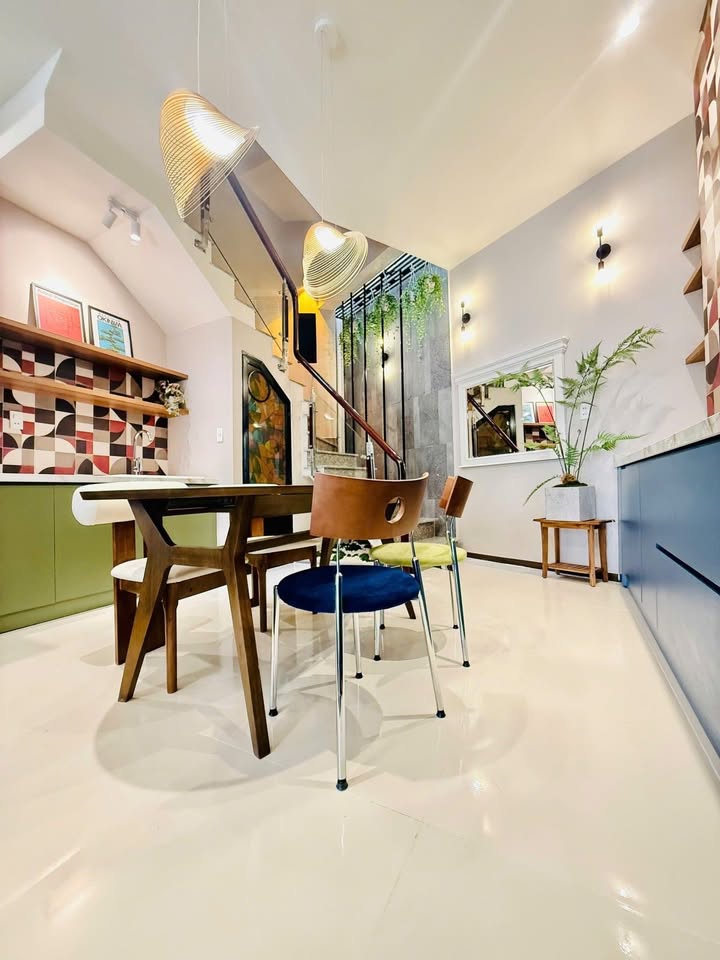 Nhà 4 tầng hẻm ô tô Phạm Văn Chiêu 40m² giá 6.95 tỷ - Đẹp lung linh, vào ở ngay!