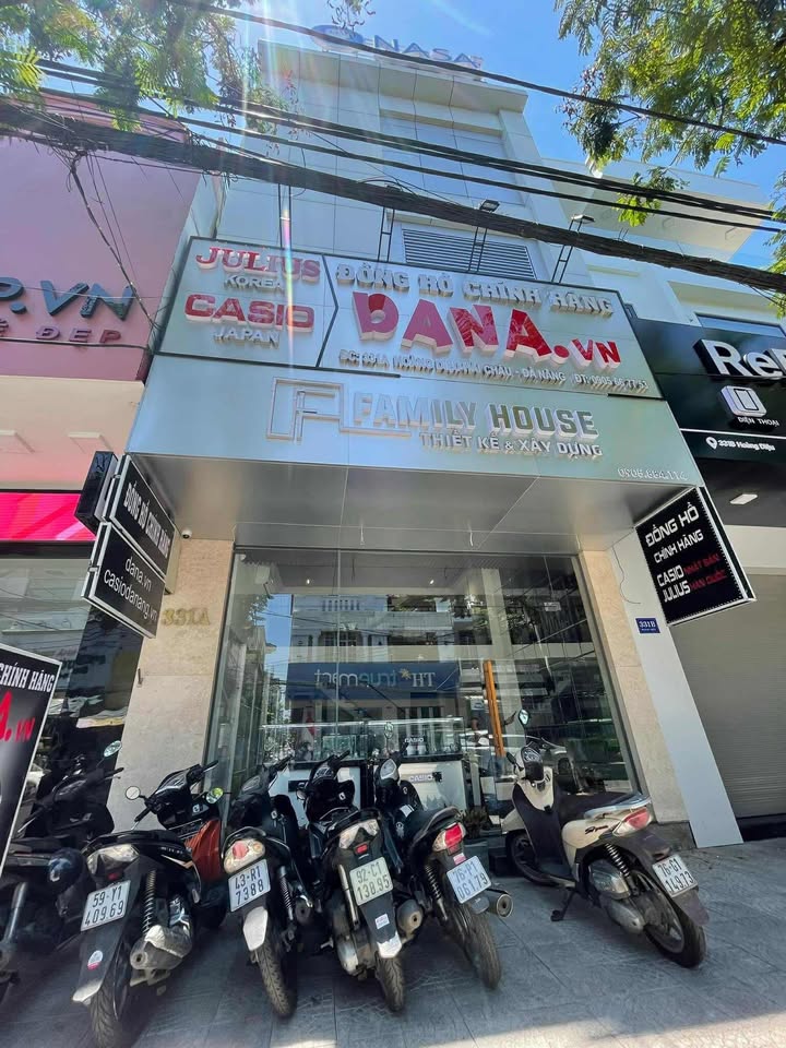 Nhà mặt tiền cho thuê đường Hoàng Diệu, Đà Nẵng 3 tầng - Giá 35 triệu/tháng