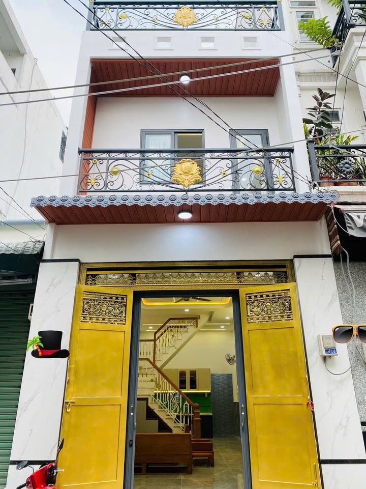 Nhà đẹp hẻm xe hơi đường Mã Lò, Bình Tân 48m² giá 5.4 tỷ - Sẵn sàng vào ở!