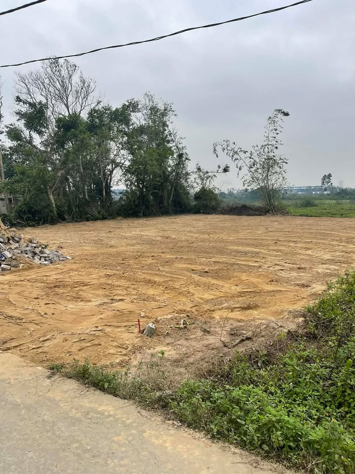 Đất Nghi Thạch 158m² giá 2 tỷ - Đường ô tô tránh nhau, vị trí thuận lợi!