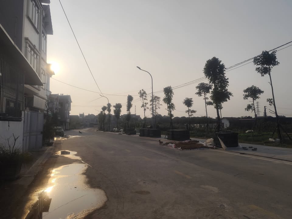 Nhà 3 tầng mới xây tại Nam Hồng, Đông Anh 43m² giá 4.x tỷ - Sẵn sàng ở ngay!