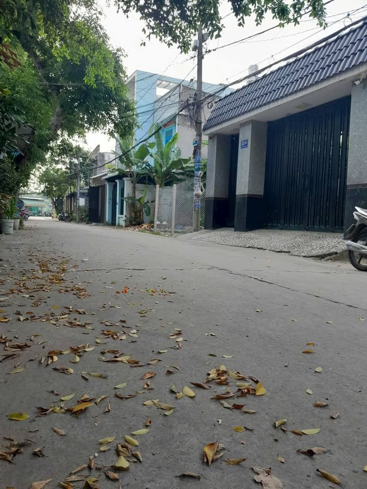 Bán dãy trọ Hóc Môn 169m² giá 9.4 tỷ - Đầu tư sinh lời ngay!