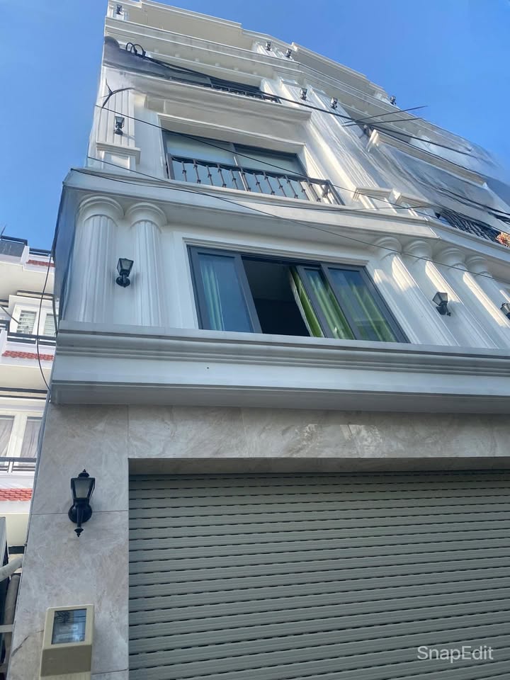 Nhà mới 5 tầng Bình Thạnh 44m² giá 7.8 tỷ - Cách mặt tiền chỉ 50m!