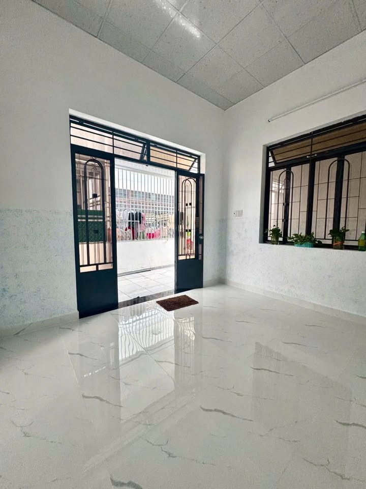 Nhà hẻm Dương Vân Nga, Vĩnh Hải, Nha Trang 63.9m² giá 1.89 tỷ - Sẵn sàng vào ở ngay!
