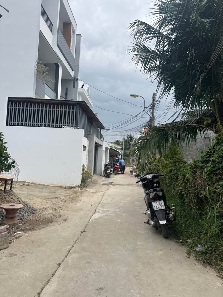 Đất nền Vĩnh Thạnh Nha Trang 130m² giá 2.4 tỷ - Lô góc 2 mặt tiền đẹp