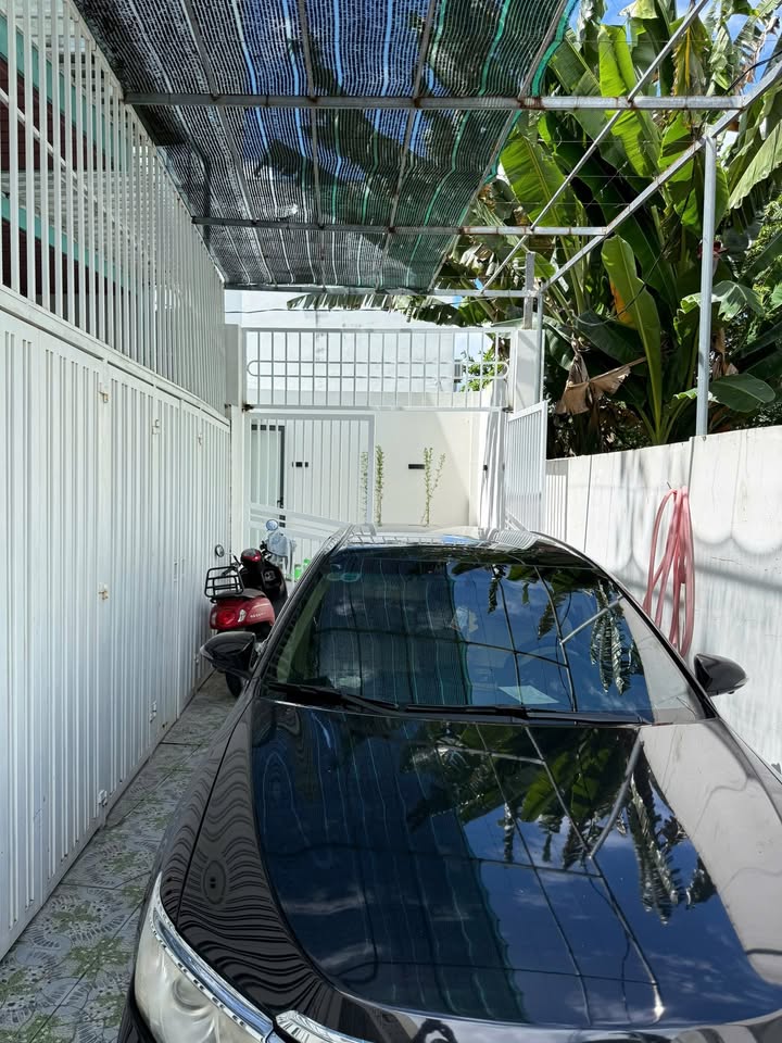 Nhà đẹp 3 tầng Tây Nha Trang 120m² giá 4.899 tỷ - Pháp lý sổ đỏ hoàn công!