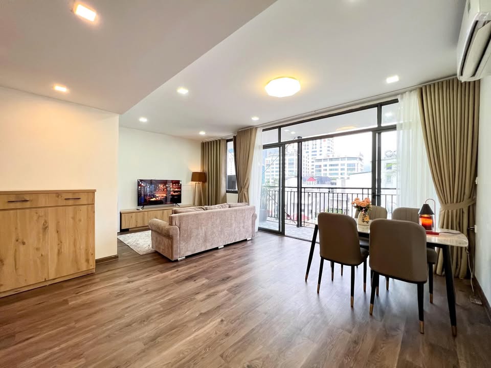 Căn hộ 2PN 2WC tại 535 Kim Mã, Ba Đình - Ô tô đỗ cửa, giá tốt!