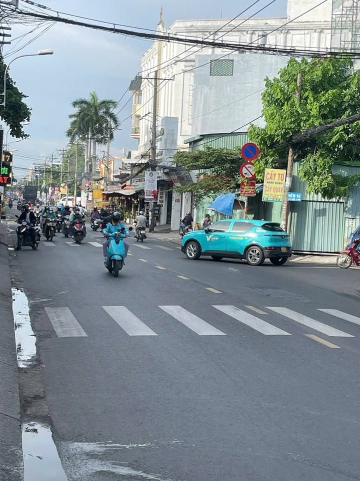 Mặt tiền kinh doanh Phan Huy Ích, Tân Bình 348m² giá 58 tỷ - Cơ hội đầu tư sinh lời!