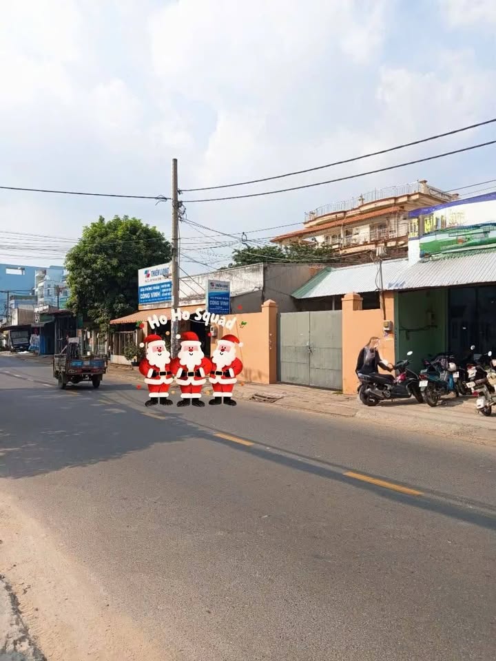 Nhà phố mặt tiền Mã Lò, Bình Tân 360m² giá 30 triệu - Kinh doanh thuận lợi!