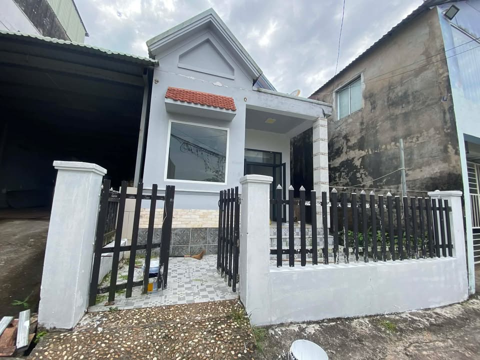 Nhà cho thuê 2PN hẻm chùa Sư Muôn, Phú Quốc - Sẵn sàng vào ở ngay!