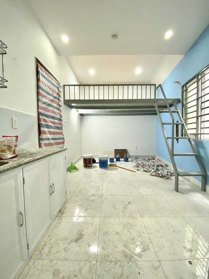 Phòng cho thuê tại Nguyễn Văn Săng, Tân Sơn Nhì, 3.7 triệu - Gần sân bay, tiện di chuyển!