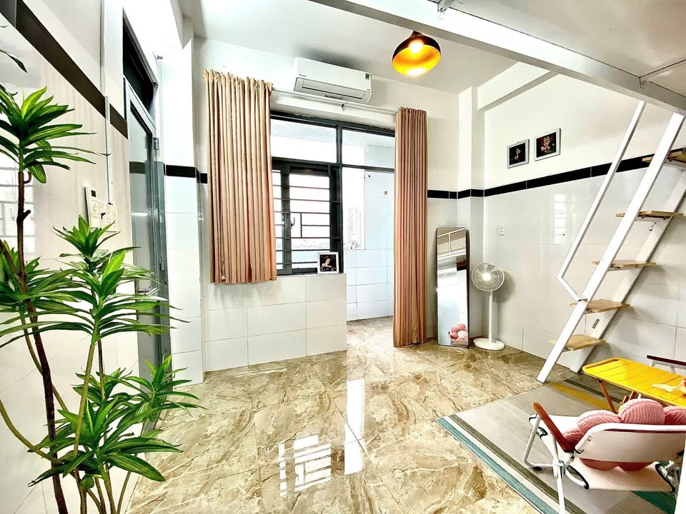 Phòng cho thuê tại 360 Thoại Ngọc Hầu, Quận Tân Phú - Nội thất đầy đủ, giá thỏa thuận