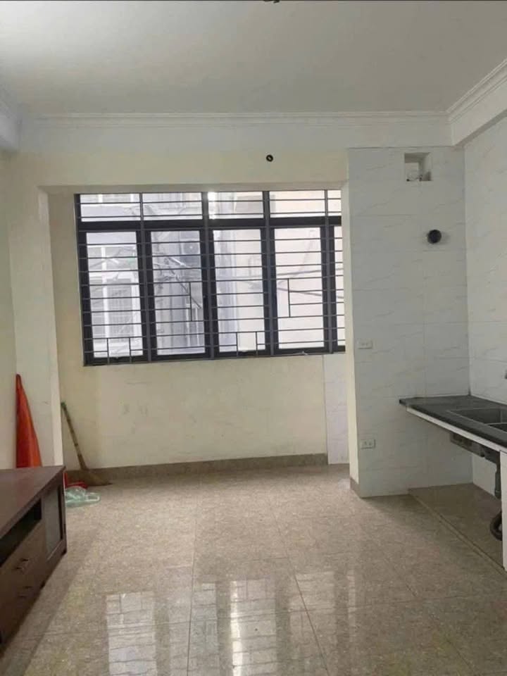 Nhà nguyên căn Lương Văn Can, Hà Đông 35m² - Chuyên cho thuê kinh doanh online!