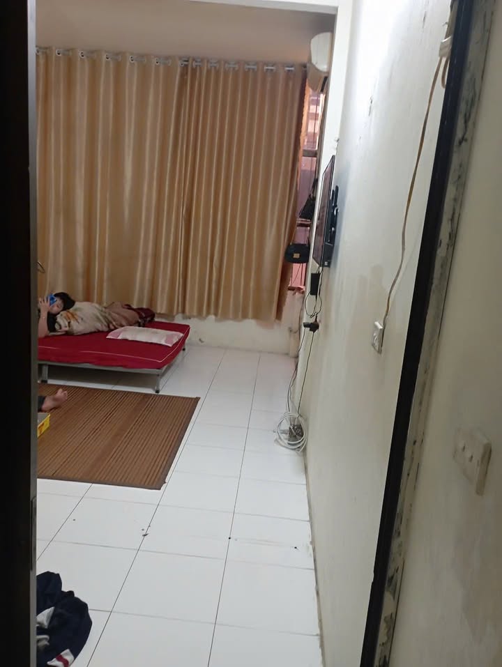 Nhà cho thuê Hoàng Mai 30m² giá 5 triệu - Nội thất đầy đủ, vị trí thuận lợi!