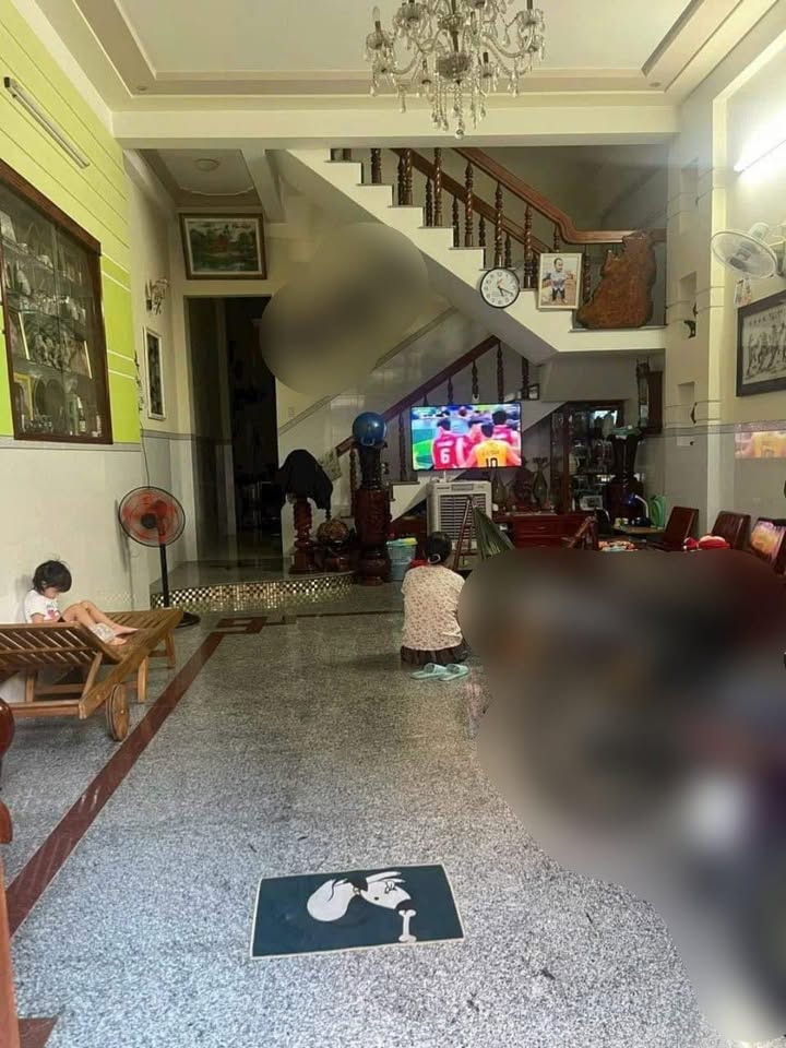 Nhà mặt tiền Nguyễn Văn Cừ, Quy Nhơn 80m² giá 8 tỷ - Đầu tư sinh lời tuyệt vời!