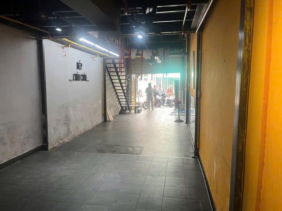 Nhà mặt tiền đường Số Tân Quy, quận 7 - Kinh doanh thuận lợi, giá 13 triệu