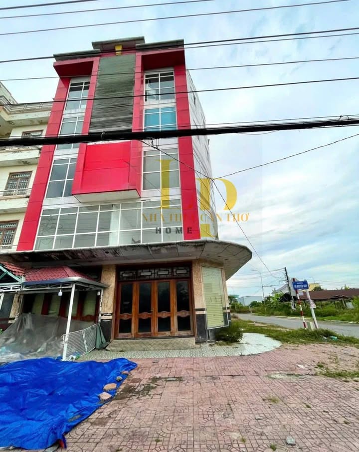 Nhà cho thuê 5 tầng mặt tiền đường Võ Nguyên Giáp, Cần Thơ - Vị trí đắc địa, giá 49 triệu/tháng