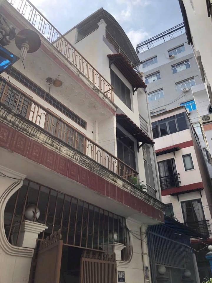 Nhà phố Mai Thị Lựu, Quận 1 - 48m² giá 10.5 tỷ - An ninh, dân trí cao!