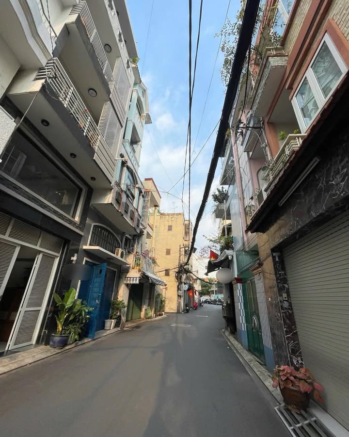 Nhà phố Trương Quốc Dung, Phú Nhuận 77.4m² giá 25.3 tỷ - Chính chủ bán gấp!