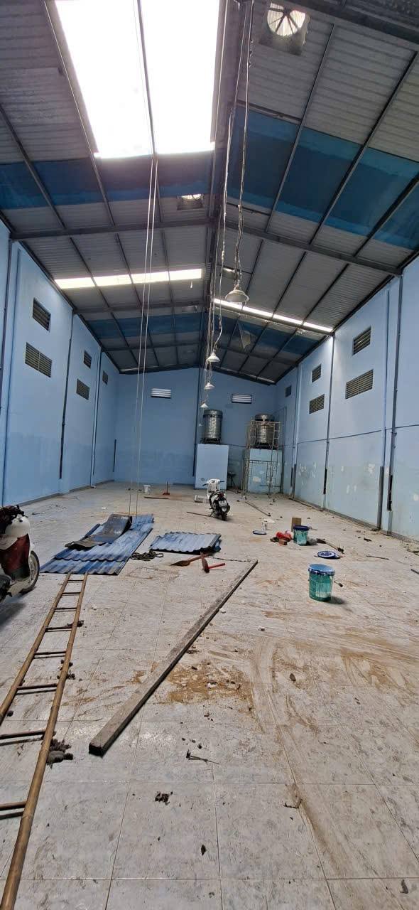 Kho xưởng cho thuê tại Xuân Thới Thượng, Hóc Môn - Diện tích 600m² chỉ 28 triệu/tháng!