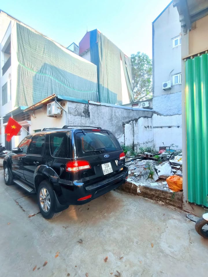 Đất nền Cầu Diễn, Bắc Từ Liêm 32m² giá 5 tỷ - Sổ đỏ chính chủ, oto đỗ trước đất!