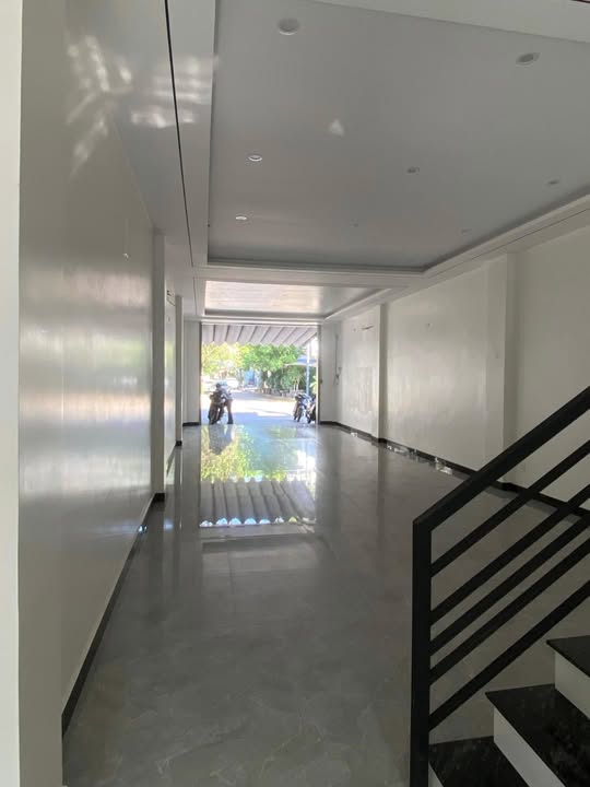 Nhà 2 tầng Lê Doãn Nhạ Liên Chiểu 100m² giá 7 tỷ - Sẵn sàng vào ở!