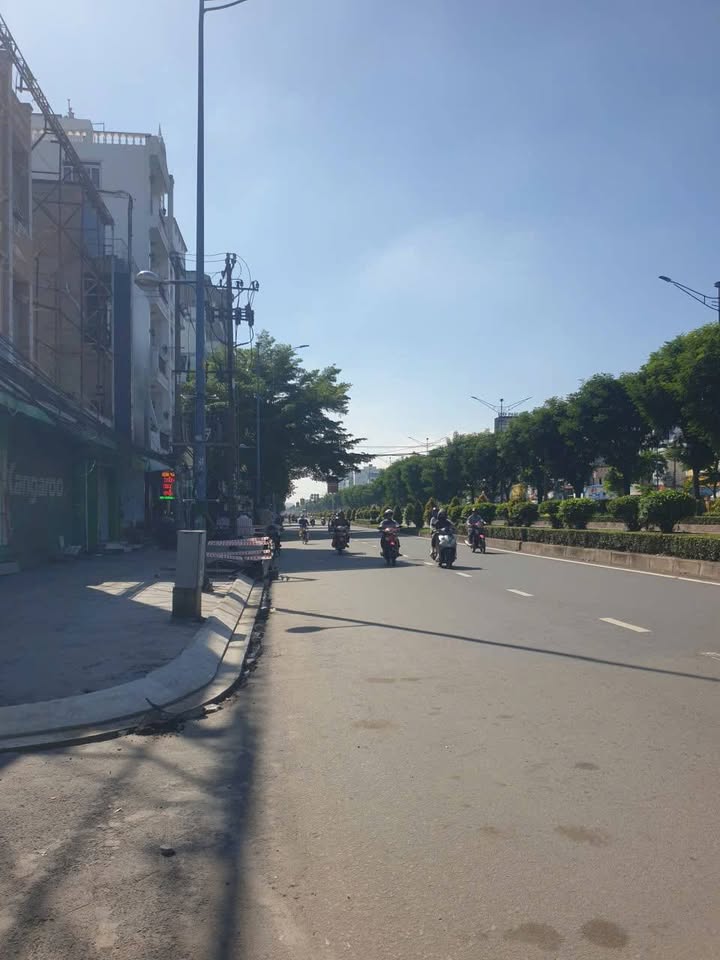 Đất Góc 2 Mặt Tiền DHT 39, Quận 12, Diện tích 118m² - Vị trí đắc địa, giá tốt!