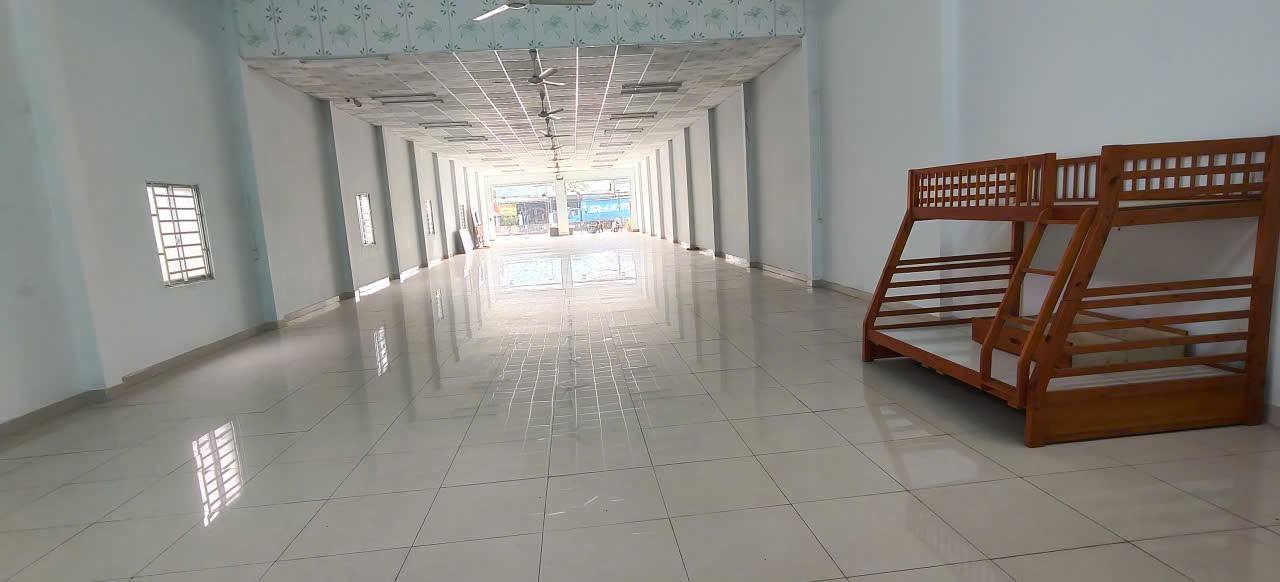 Bán nhà 1 trệt 1 lầu tại MT 782 Bàu Đồn, Gò Dầu 200m² - Tiềm năng kinh doanh lớn!