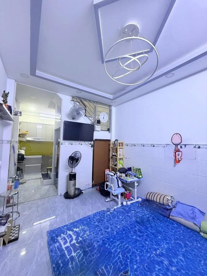 Nhà 3PN mặt tiền Lê Hồng Phong Quận 10, 28m² giá 5.2 tỷ - Đầu tư cực kỳ hấp dẫn!