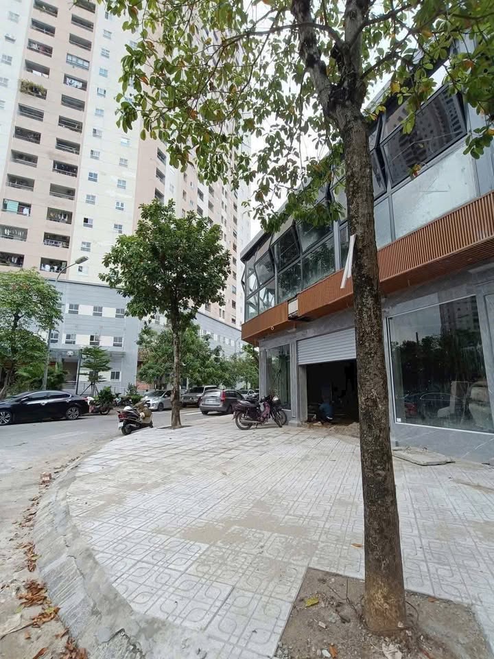 FrontHouse Thạch Bàn Long Biên 145m² giá 2 tỷ - Kinh doanh đỉnh cao!