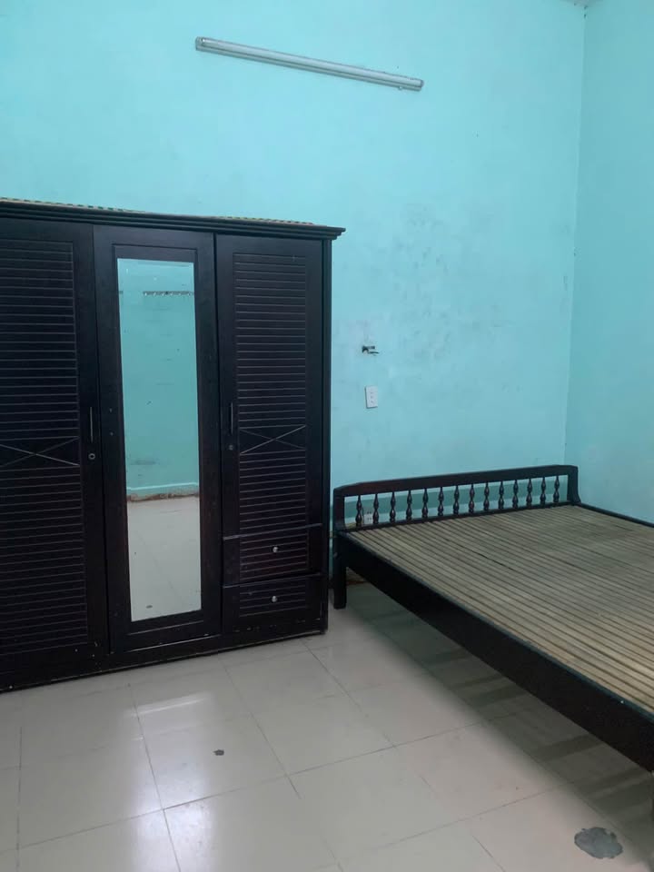 Phòng cho thuê tại đường Đào Doãn Địch, quận Liên Chiểu - Giá thỏa thuận, gần bến xe!