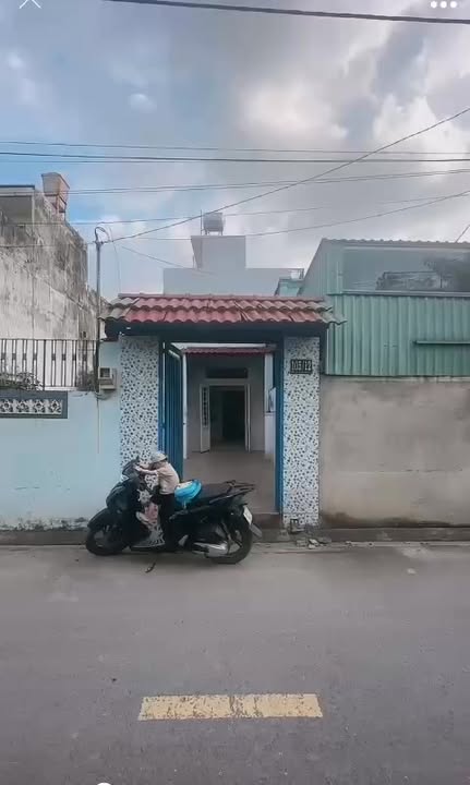 Nhà cấp 4 mặt tiền TL37 Quận 12, 46.8m² giá 2.58 tỷ - Sổ hồng riêng công chứng ngay!