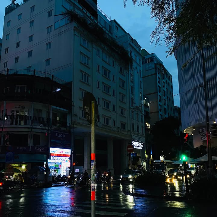 FrontHouse Mặt Tiền Sư Vạn Hạnh, Quận 10 - Diện Tích 74.6m², Giá 48.5 Tỷ - Cơ Hội Đầu Tư Lợi Nhuận Cao!