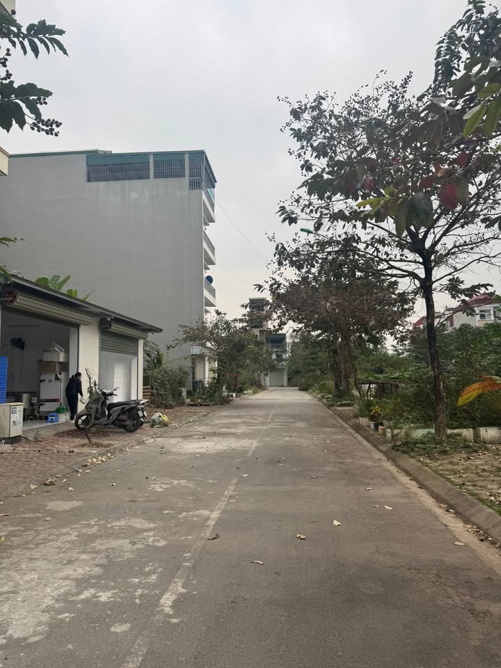 Đất nền Trâu Quỳ, Gia Lâm 32m² giá 7 tỷ - Vị trí đẹp, đầu tư sinh lời!