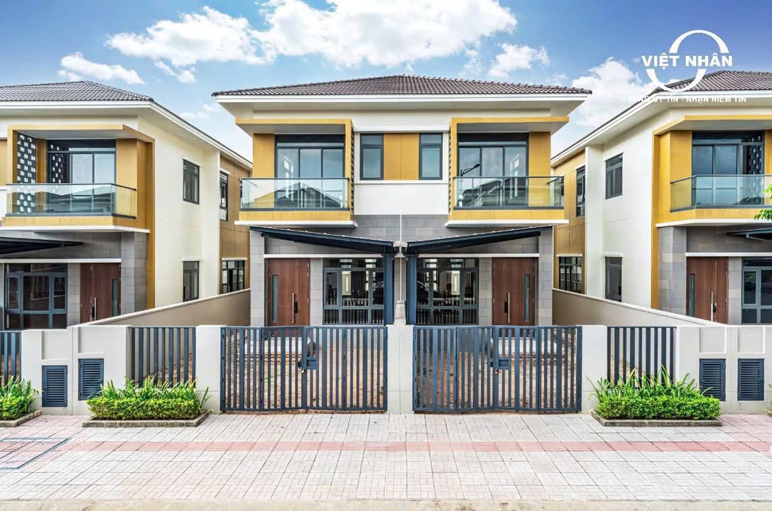 Biệt thự Sun Casa 4PN tại TP Mới Bình Dương giá 22 triệu - Full nội thất cao cấp!