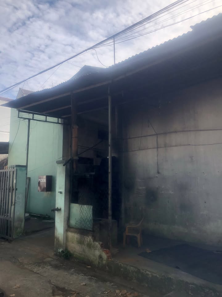 Dãy trọ 10 phòng Dầu Giây 270m² giá 2.6 tỷ - Đầu tư sinh lời ngay!