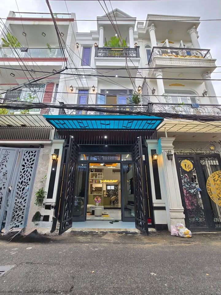 Nhà 3 tầng Cù Chính Lan, Đà Nẵng 57m² giá 6.7 tỷ - Sẵn sàng vào ở ngay!