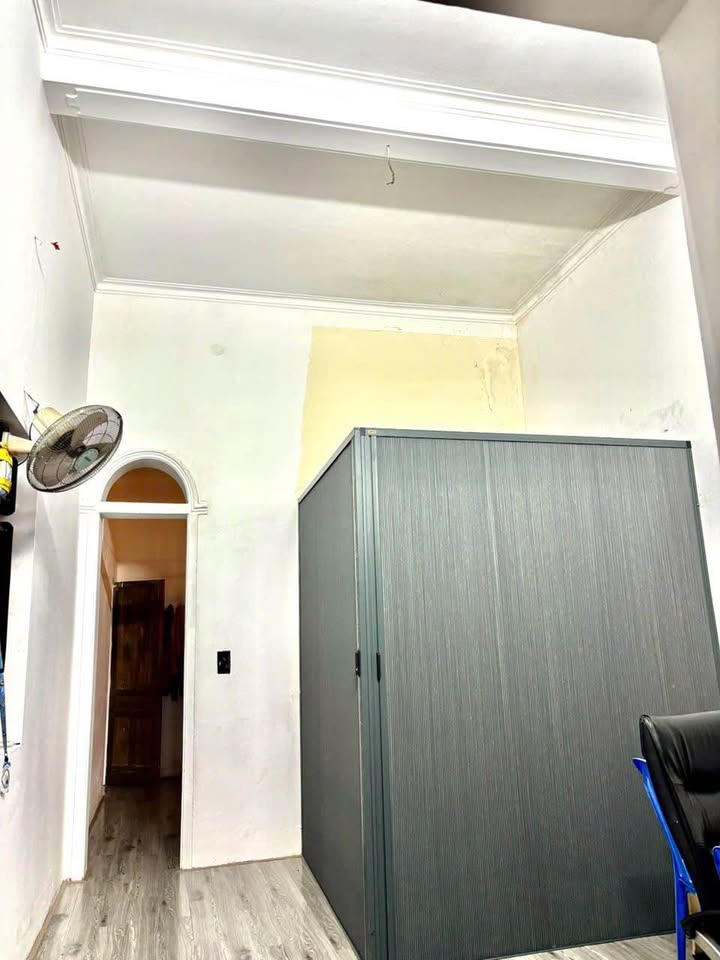 Nhà 2 tầng Trần Thủ Độ TP Vinh 99,10m² giá 5.3 tỷ - Đầu tư giữ tiền lý tưởng!