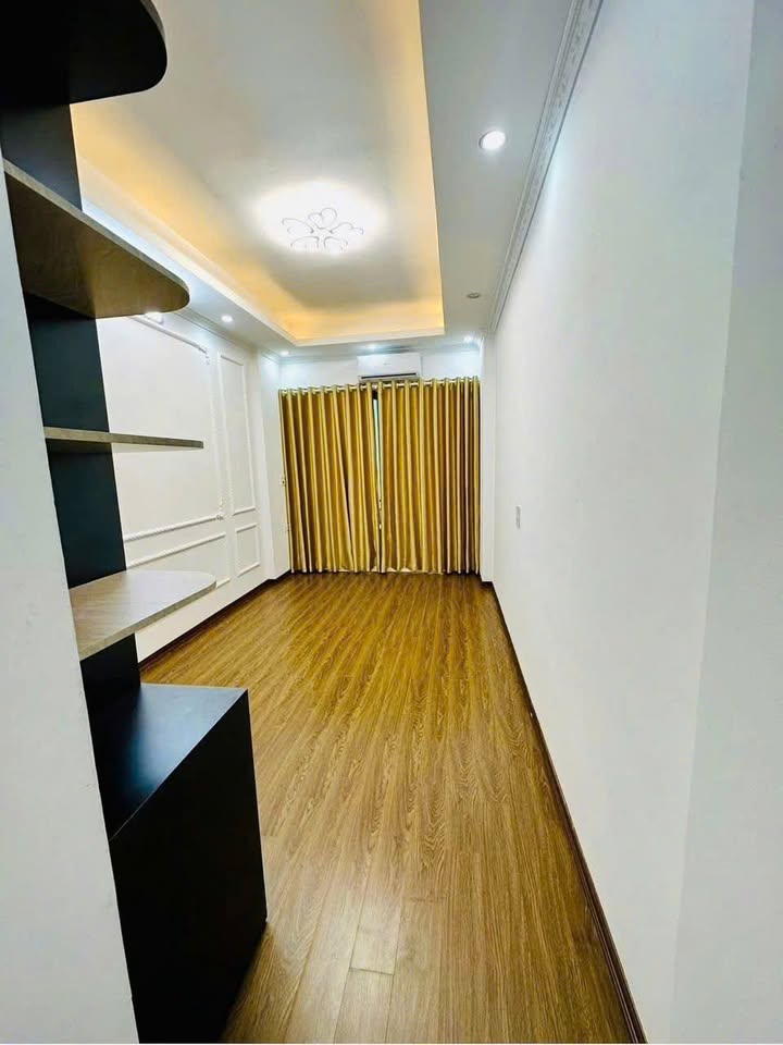 Nhà riêng 225 Quan Hoa, Cầu Giấy 30m² giá 15 triệu - Yên tĩnh, tiện nghi đầy đủ!