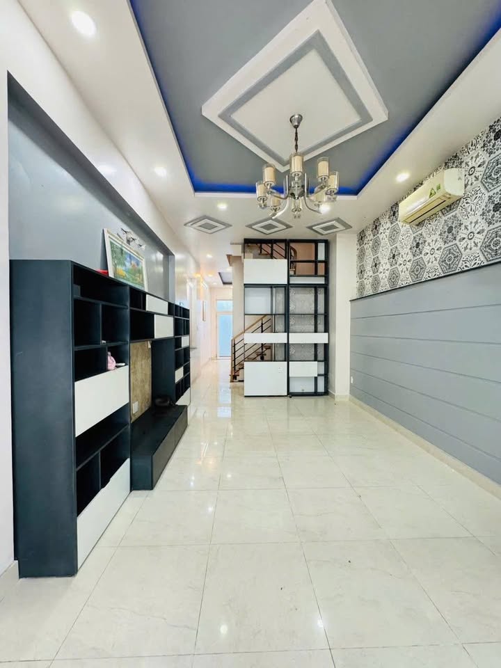 Nhà mặt tiền đường 128, Phước Long A, Thủ Đức 81m² giá 8.43 tỷ - Đầu tư sinh lời ngay!