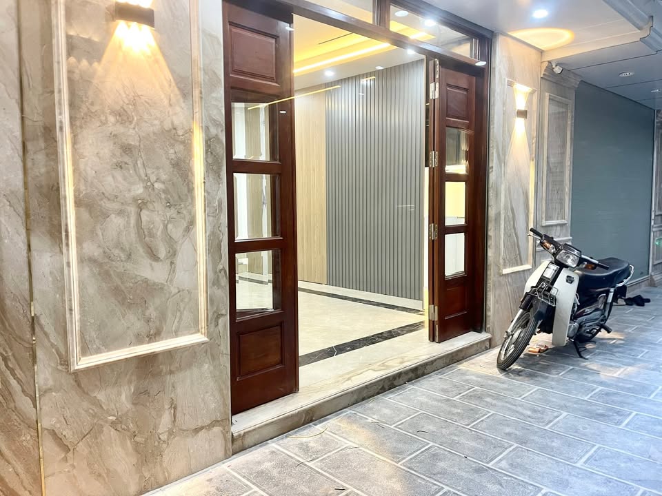 Bán nhà phố cổ Vân Hồ 40m² giá thỏa thuận - Đầu tư sinh lời hiếm có!