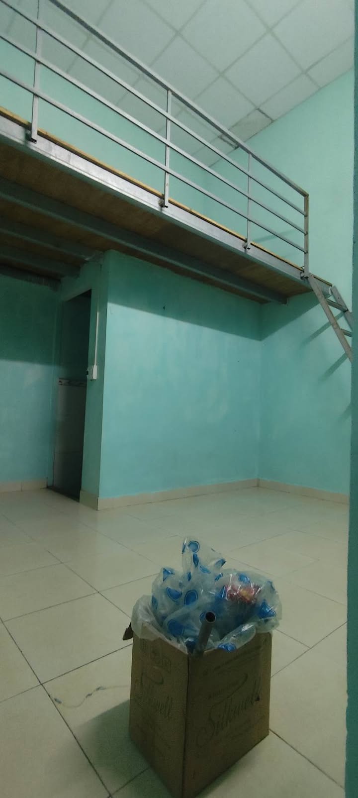 Phòng cho thuê đường Lý Nhân Tông 25m² giá 2.4 triệu - Không gian thoáng đãng, gần trường đại học!