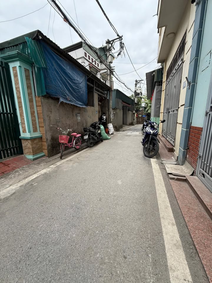 Đất nền Đàm Quang Trung, Long Biên 88m² giá 18 tỷ - Vị trí đắc địa, tiềm năng tăng giá cao!