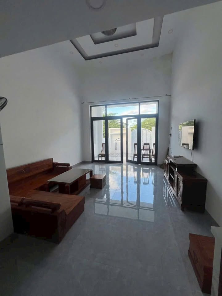 Nhà bán đường Xuân Lạc, phường Tây Nha Trang 98.7m² giá 2.8 tỷ - Sẵn sàng vào ở ngay!