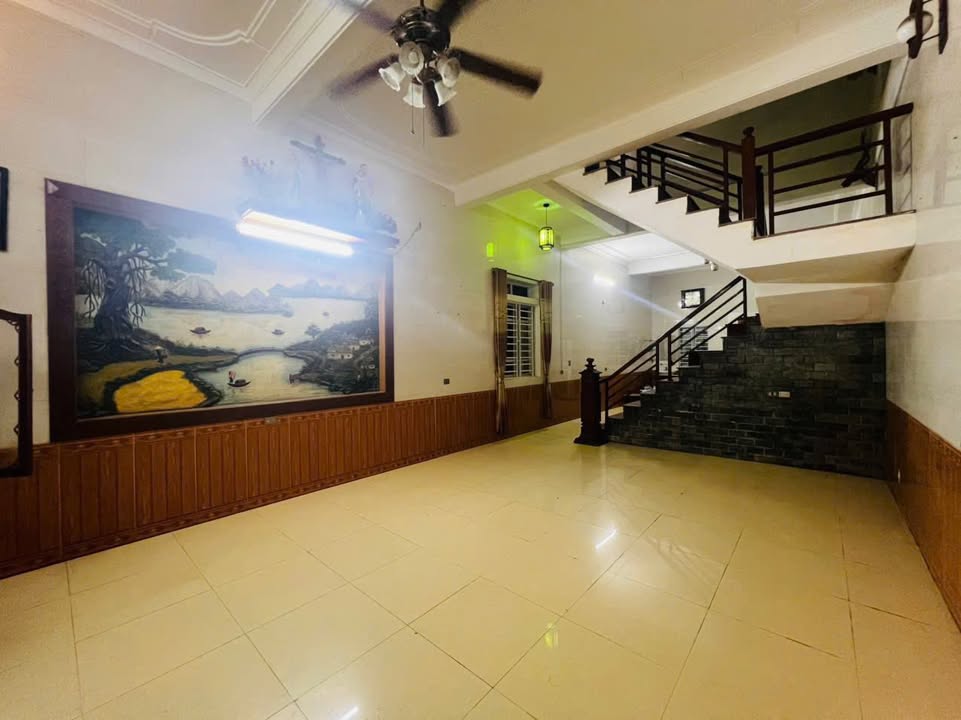 Nhà 3 tầng mặt đường Mai Lão Bạng, 148m² giá 8 tỷ - Tiềm năng kinh doanh cực tốt!