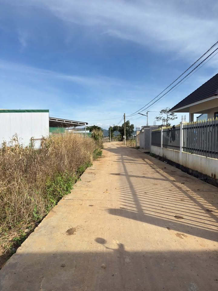 Nhà riêng hẻm Hồ Nam Sơn, Đức Trọng, Lâm Đồng 130m² giá 2.2 tỷ - Sẵn sàng ở ngay!