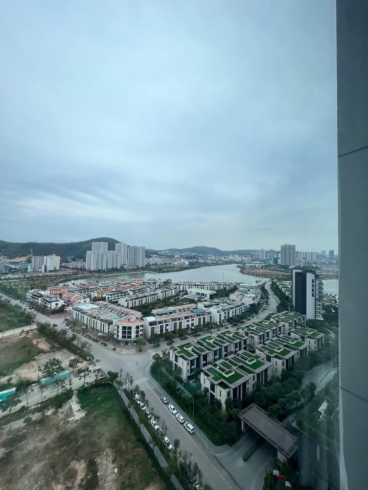 Căn hộ Alacarte Hạ Long 54m² giá 2.6 tỷ - View hồ sinh thái tuyệt đẹp!
