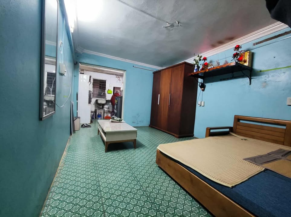 Cho thuê nhà tập thể Kim Mã, Ngọc Khánh 33m² giá 5 triệu - Nội thất đầy đủ, tiện nghi