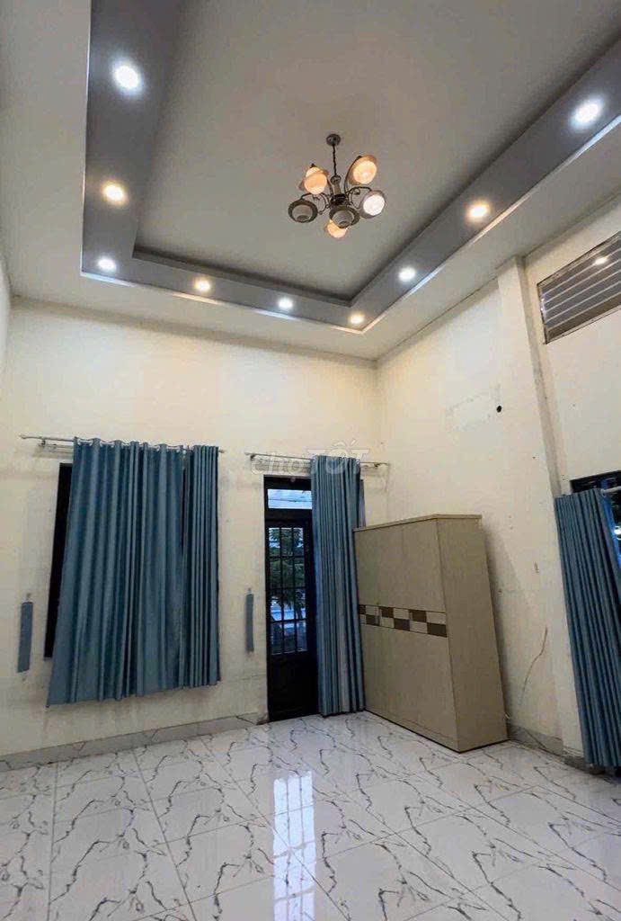 Nhà góc mặt tiền Kênh Tân Hóa Tân Phú 66m² giá 24 triệu - Thích hợp kinh doanh!
