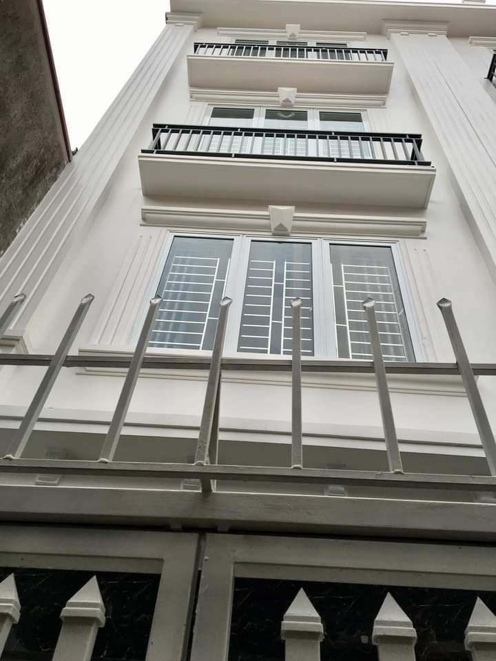 Nhà 4 tầng mới xây tại ngõ 52 đường Miếu Hai Xã, 61.5m² giá 6.5 tỷ - Đầu tư sinh lời hấp dẫn!